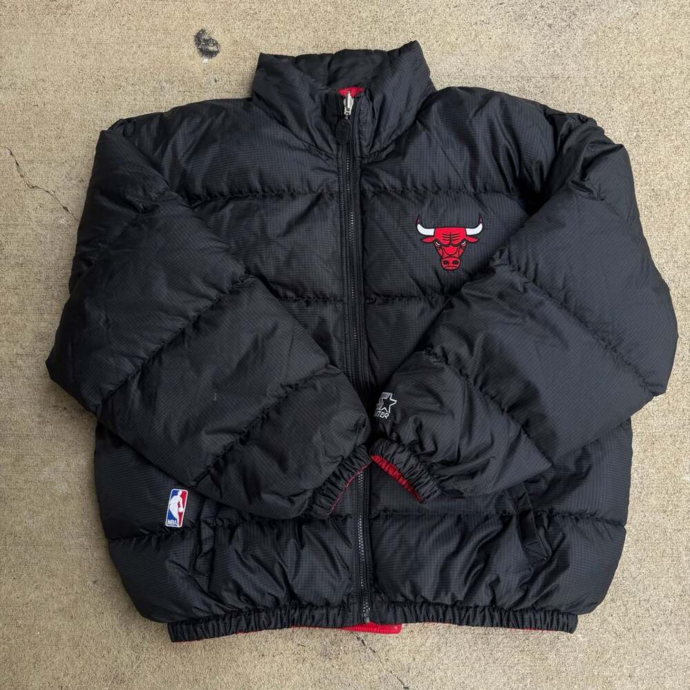 Vintage Chicago Bulls Starter Reversible Puffer Jacket Size L